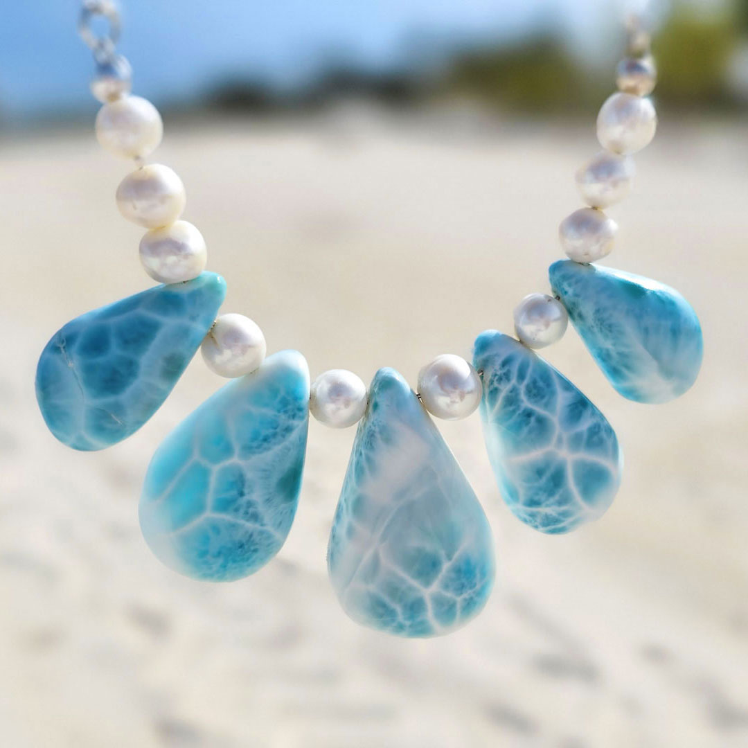 CBJ_larimar_Jewels_of_the_sea_02_SQ